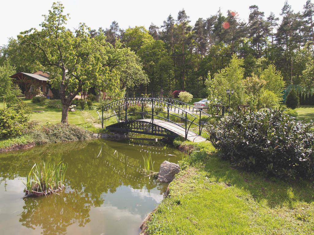 Areal Botanika Hotel Unhošť Buitenkant foto