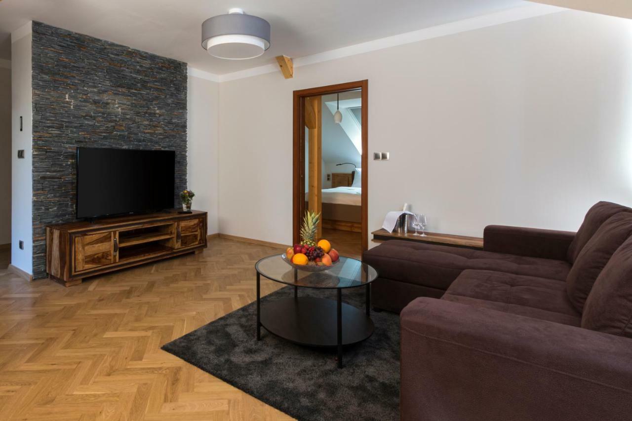 Areal Botanika Hotel Unhošť Buitenkant foto