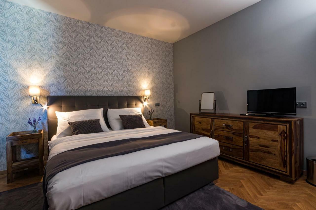 Areal Botanika Hotel Unhošť Buitenkant foto